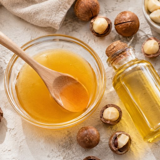Маска для укрепления волос с маслом макадамии и мёдом 